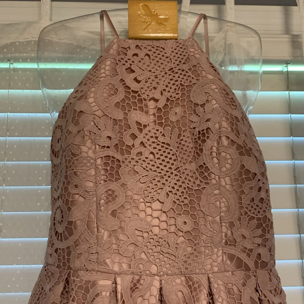 Chi Chi London Lace Dip Highlow Dress - Picture 7 of 12